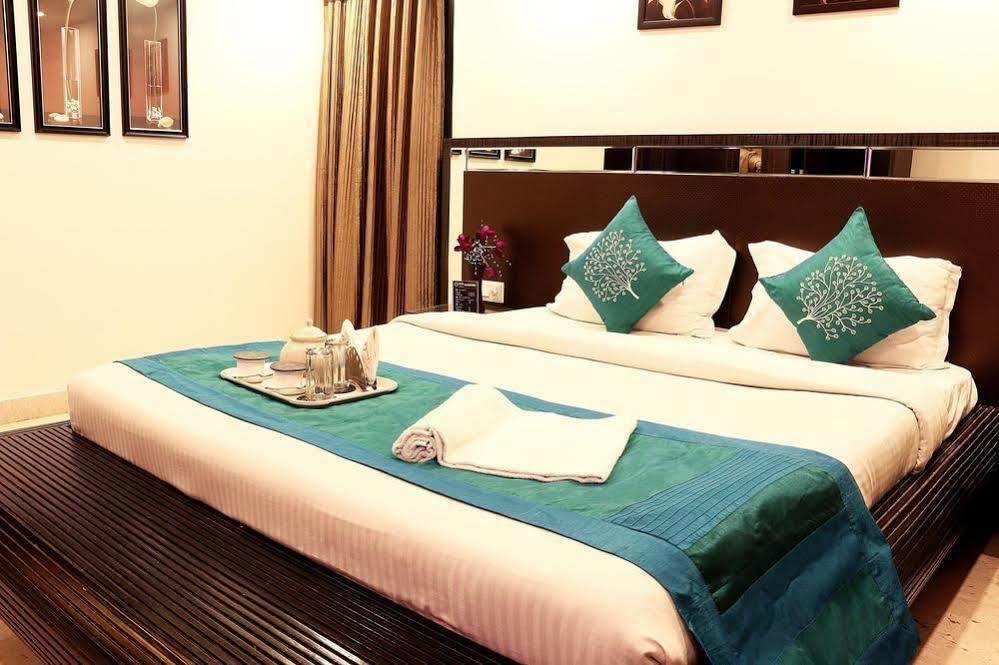 Oyo Premium Harish Mukherjee Road 3* Kolkata